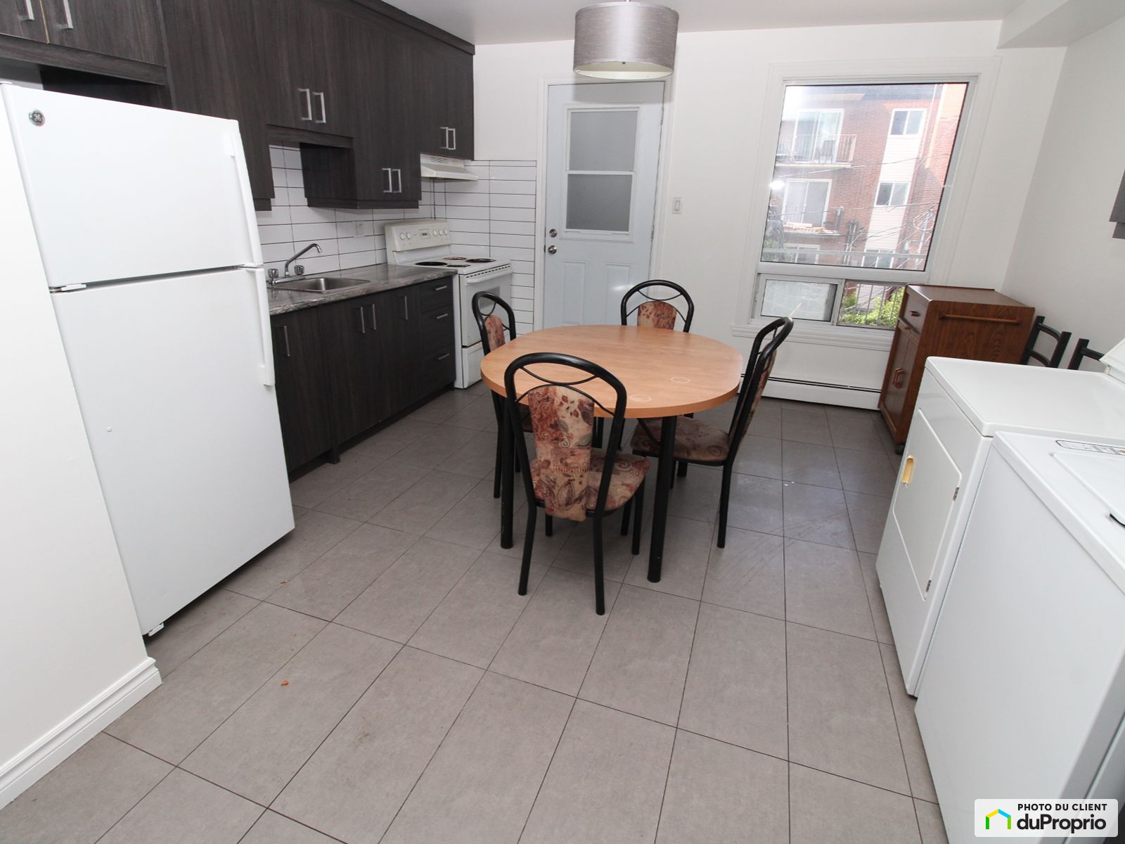 4 1/2-132, boulevard des Cèdres — photo 1