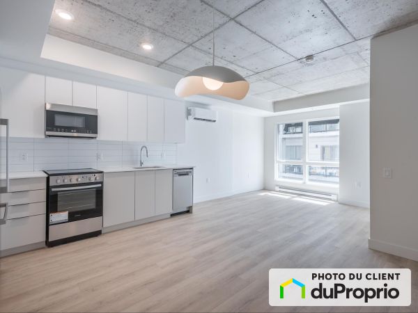 312-70e Avenue, Chomedey for rent