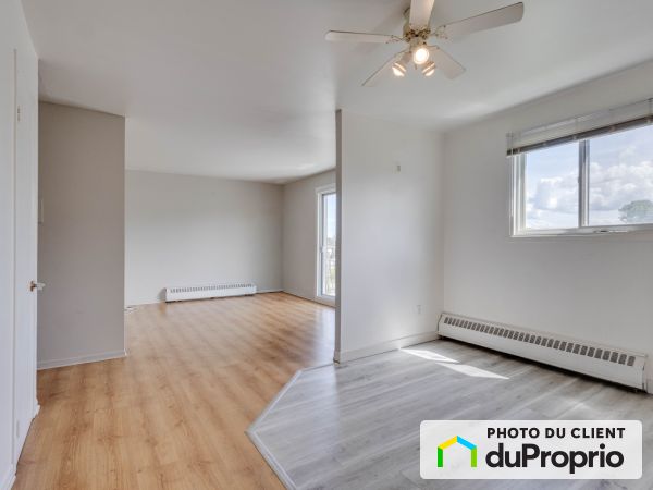 Apartment - 16-865 rue des Lilas E, Limoilou for rent