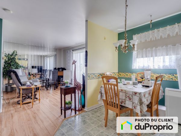 Apartment - 12-865 rue des Lilas E, Limoilou for rent