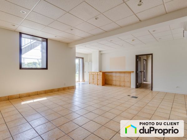 111, 58e rue Est, Charlesbourg à louer