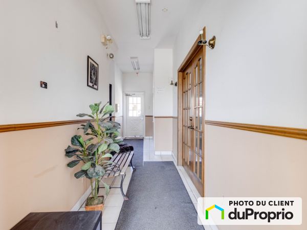 111, 58e rue Est, Charlesbourg à louer