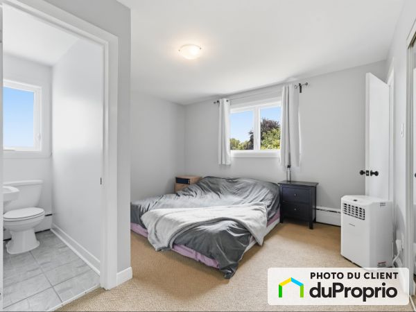 64 St-Onge, Gatineau (Hull) for rent