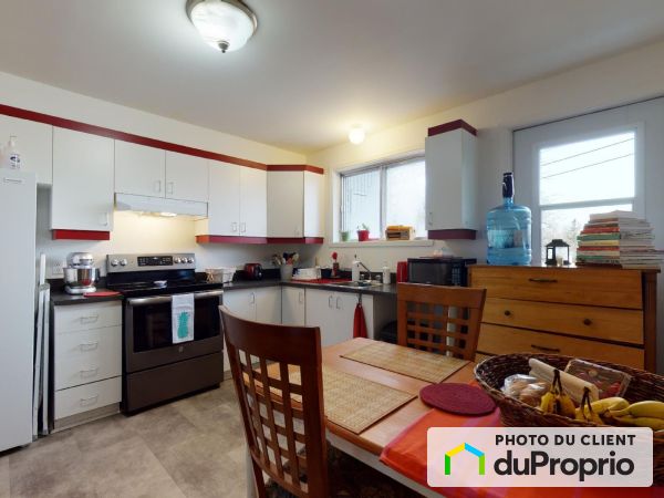 2515, avenue Du Colisée, Limoilou à louer