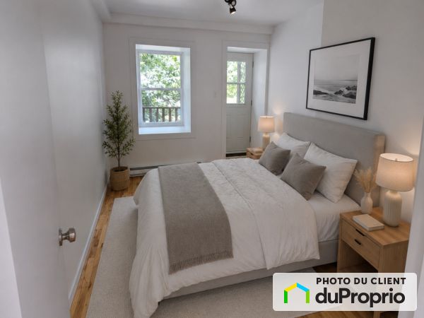 2-309 Rue du Pont, Saint-Roch for rent