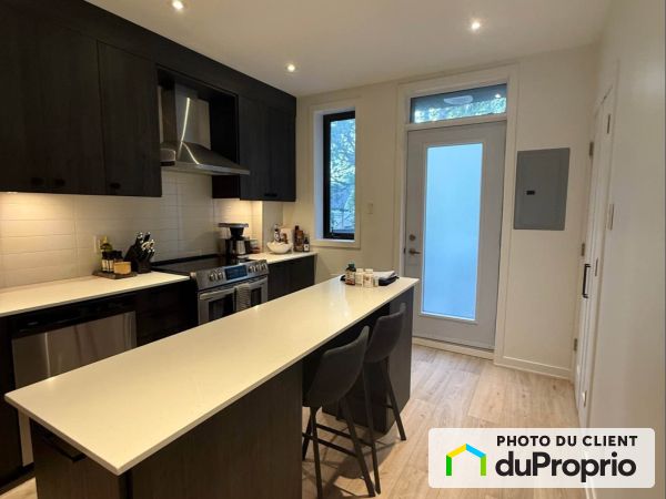 5147 Earnscliffe, Côte-des-Neiges / Notre-Dame-de-Grâce for rent