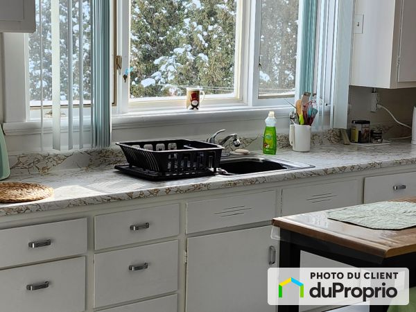 Cuisine du logement - 170, Rue d orvilliers, Ste-Anne-De-La-Perade à louer