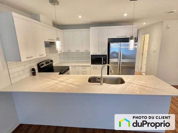 1-6700 Rue de Chambéry, Brossard for rent