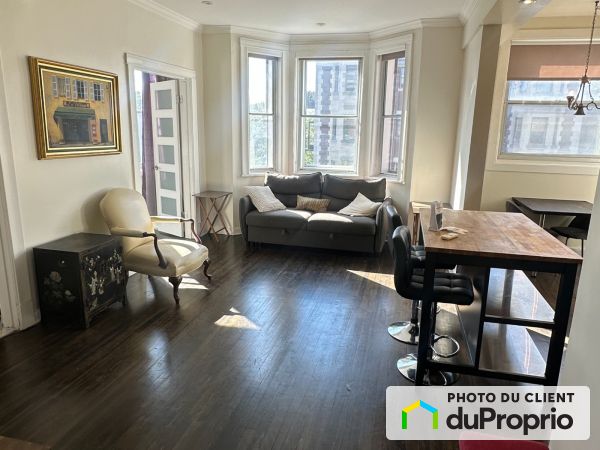 16-1090 avenue Laurier, Outremont for rent