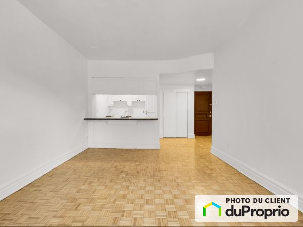 326-200 av. Kensington, Westmount for rent