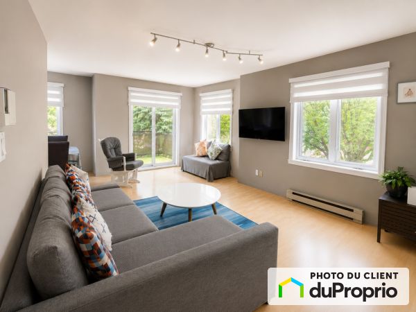 201-3439 rue William-Tremblay, Rosemont / La Petite Patrie for rent