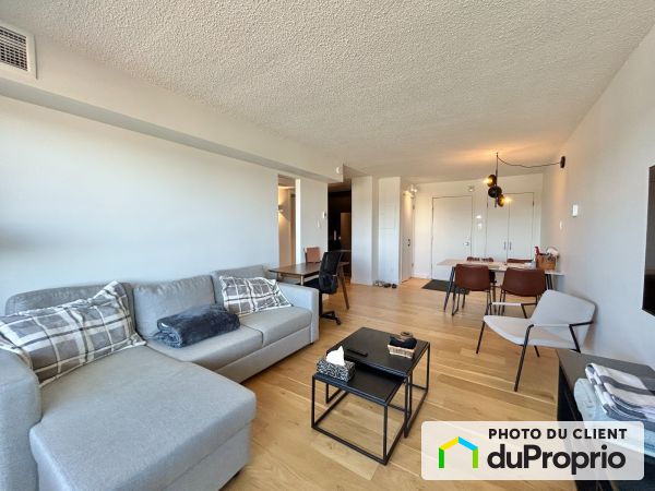 912-640, rue St-Jean, St-Jean-Baptiste à louer