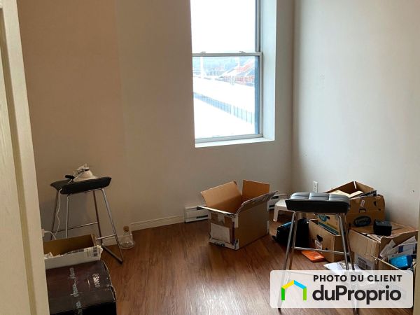 310-49, King Ouest, Sherbrooke (Jacques-Cartier) à louer