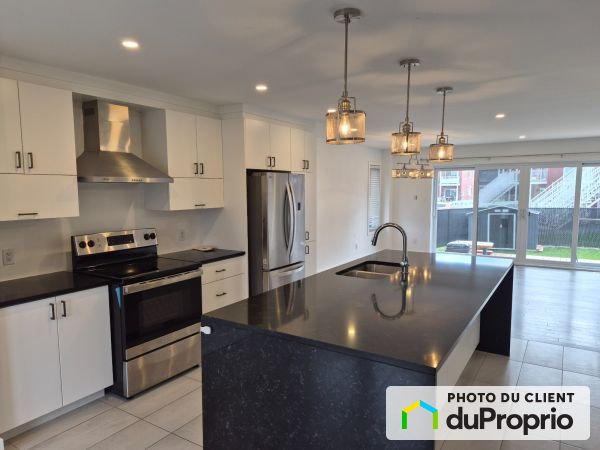 211, Liverpool, Gatineau (Aylmer) à louer