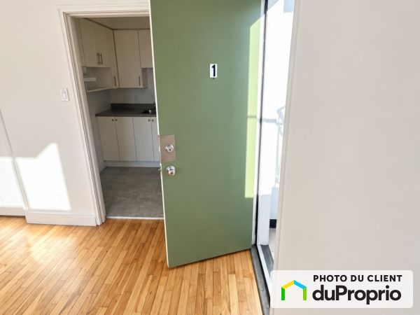 2710 avenue Gaspard, Beauport for rent