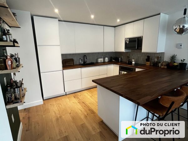Kitchen - 202-1972 notre dame ouest, Le Sud-Ouest for rent