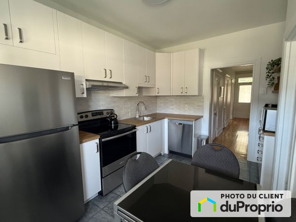 818 6e Ave, Verdun for rent