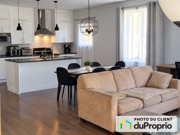 1001 martel, Richelieu for rent