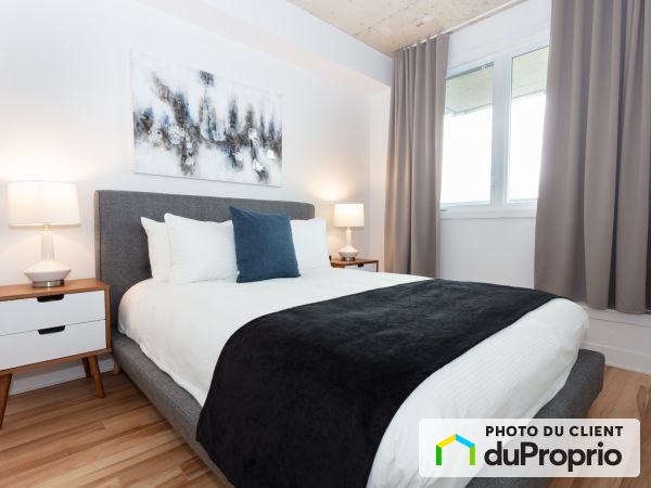 205, Av. de l'Equinoxe, Longueuil (Vieux-Longueuil) à louer