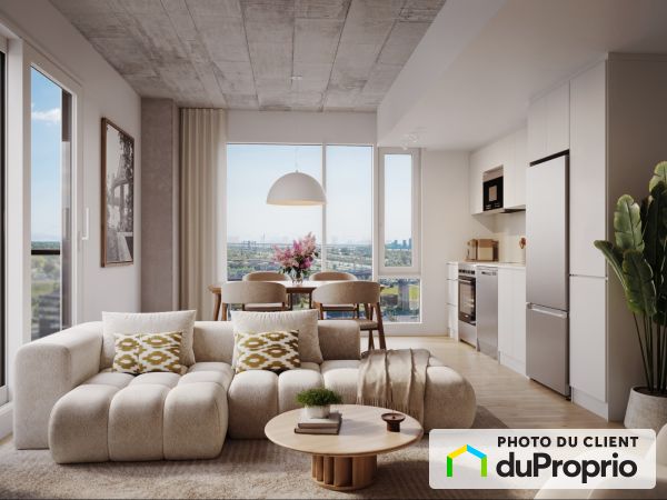 110, Pl. Charles-Le Moyne, Longueuil (Vieux-Longueuil) à louer