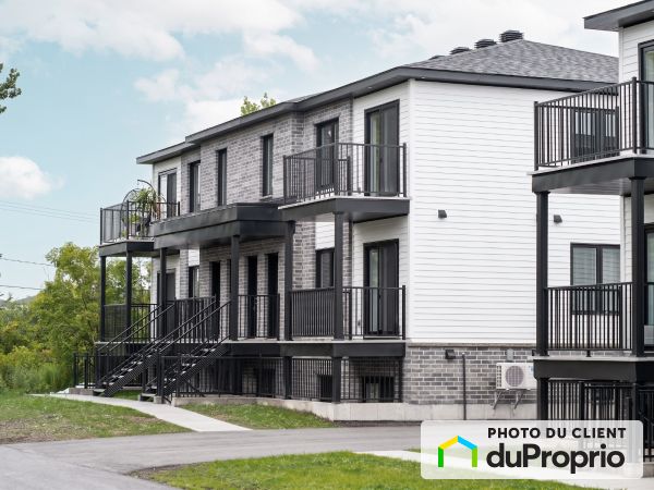 201-4 des Anciens-Combattants, Huntingdon for rent