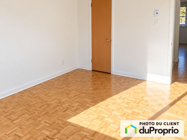 9092 rue Maritain, Saint-Léonard for rent