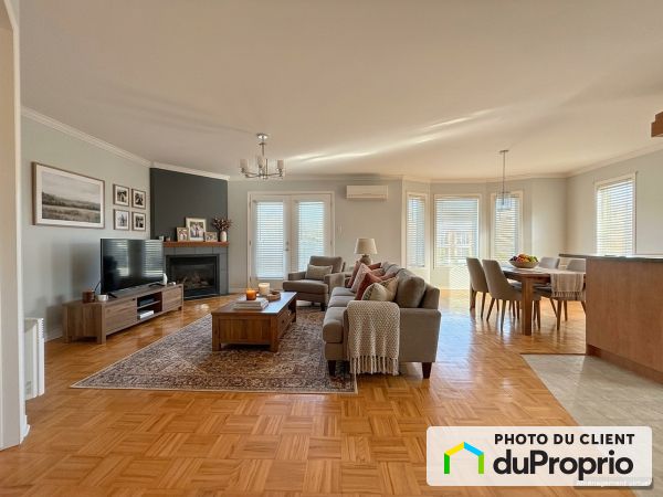 301-2600 boulevard Jacques-Marcil, Longueuil (St-Hubert) for rent