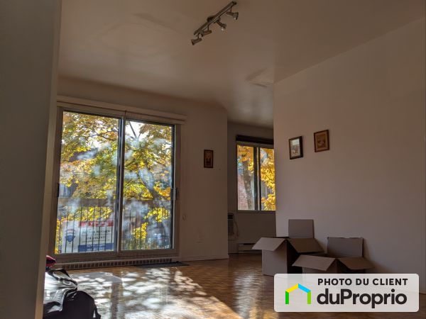 Apartment Living Room - 11-575 Saint-Alexandre, Longueuil (Vieux-Longueuil) for rent
