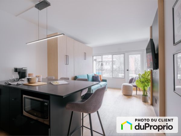 917-315 rue St-Jean, St-Jean-Baptiste for rent