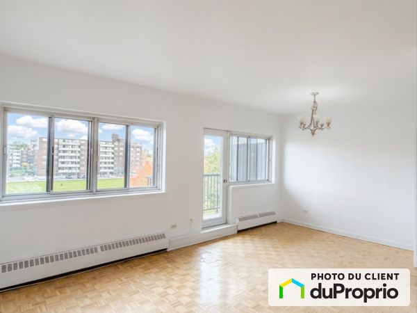 405, boulevard Deguire, Saint-Laurent à louer