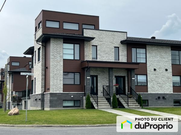 2628, Sainte-Anne, Varennes à louer