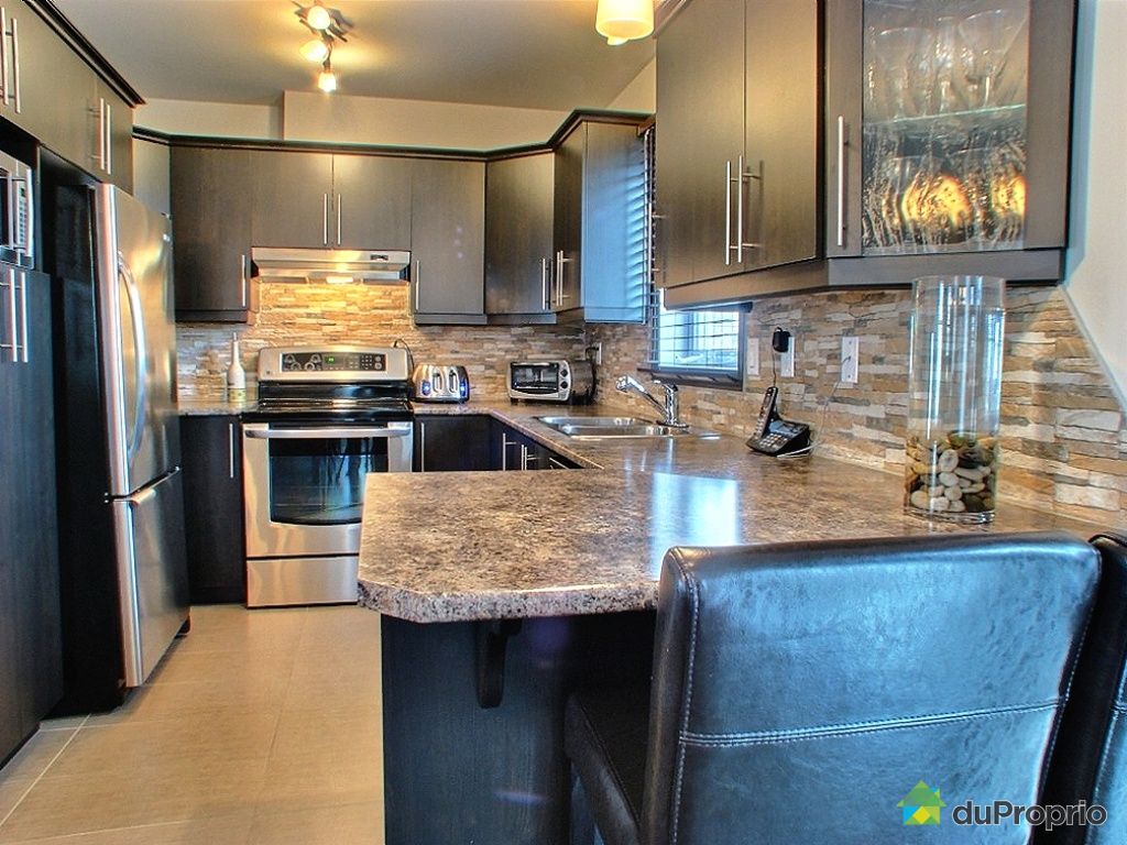 cuisinecondostremi10242001971.jpg