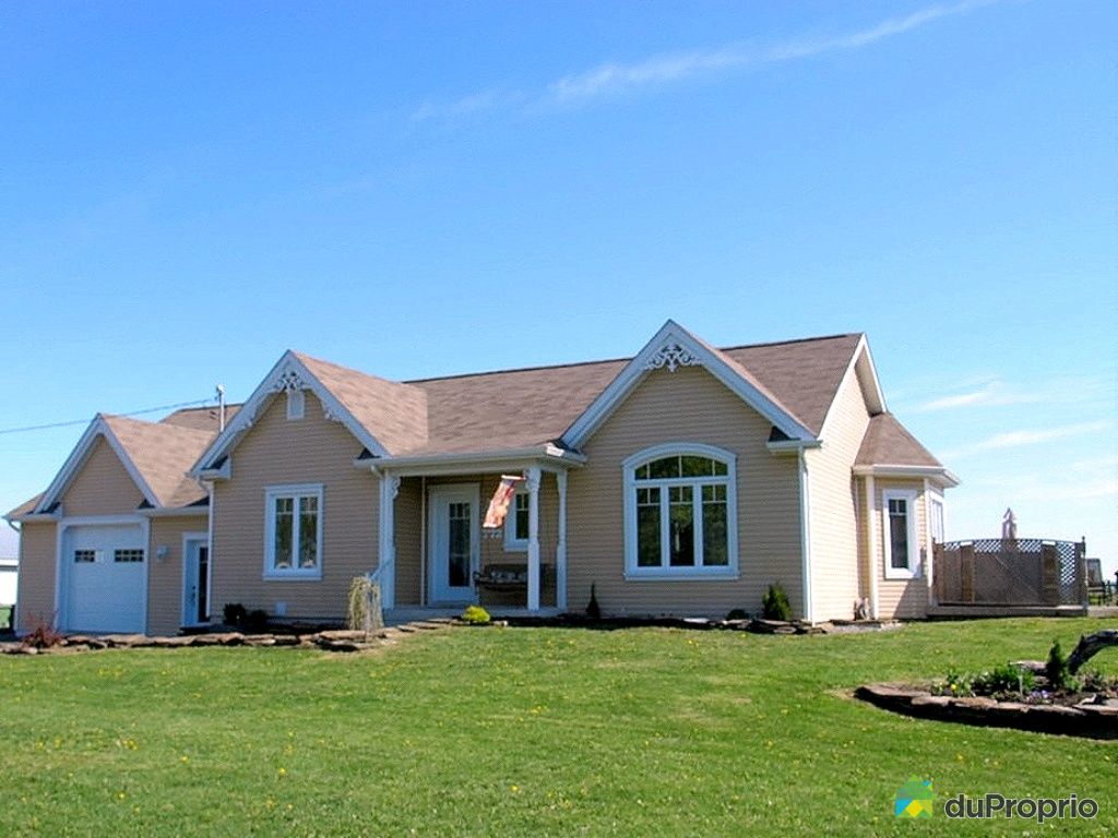 Condos, maisons à vendre, Estrie DuProprio