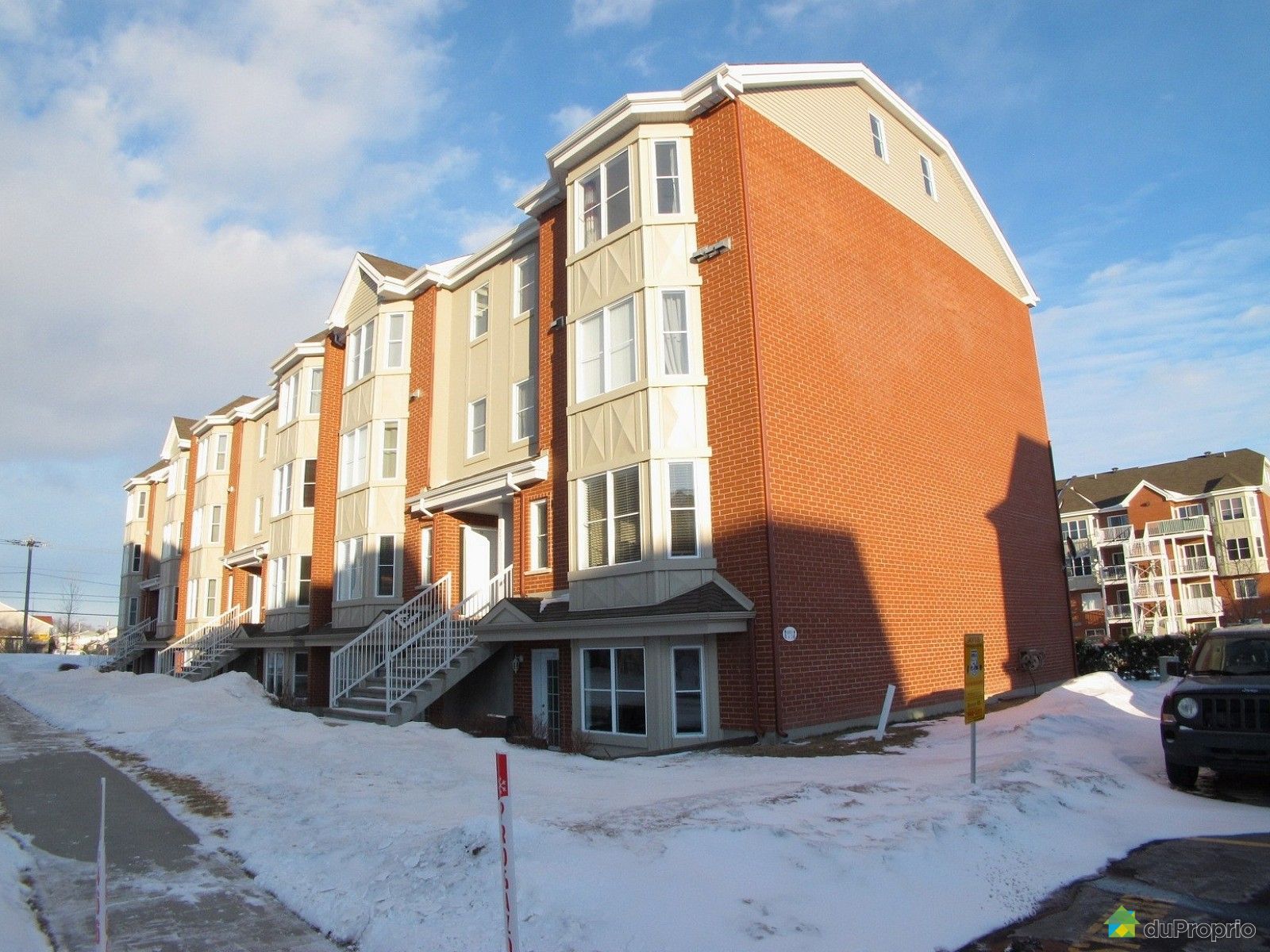 Condo à vendre Brossard 2 chambres 1 salle de bain 490449