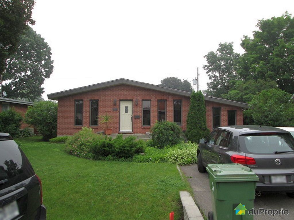 facadebungalowpierrefondsroxboro10246690775.jpg