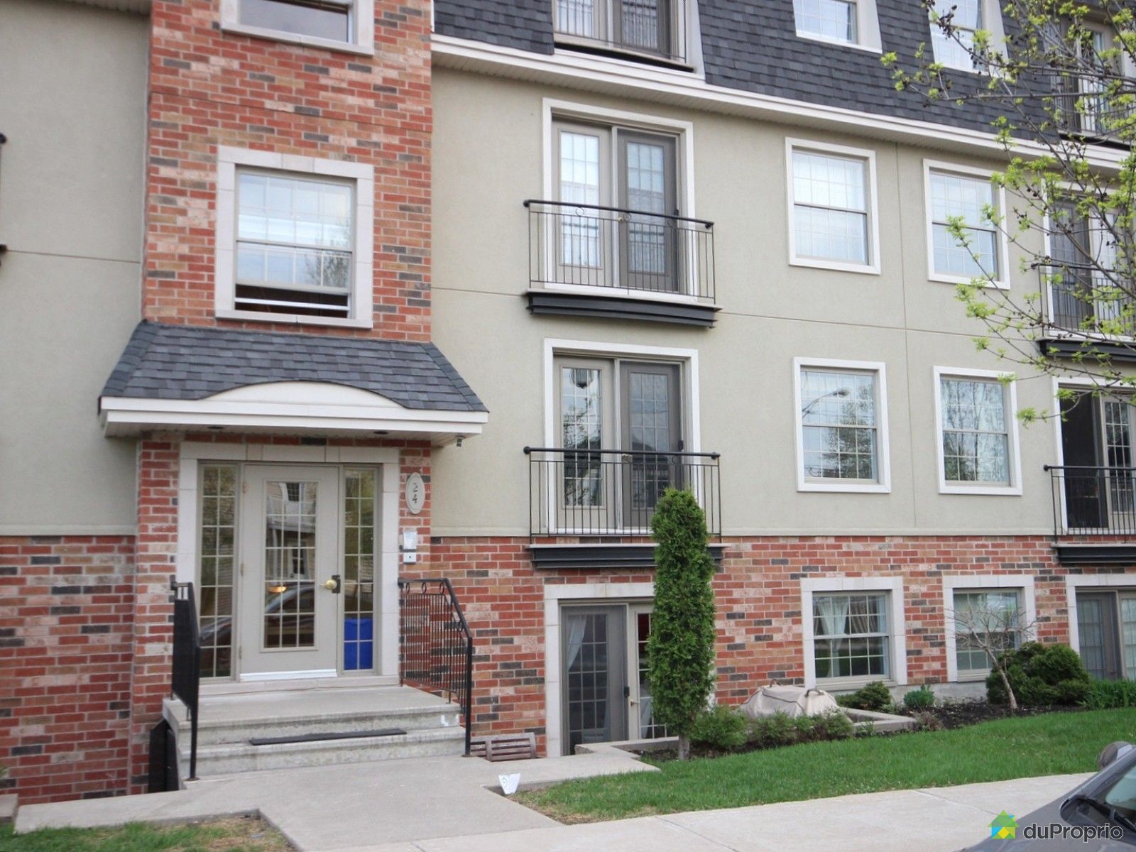 J'ai Vendu & Économisé 9 000 Condo SteTherese, Nᵒ 125810 DuProprio J'ai Vendu & Économisé 9 000 Condo SteTherese, Nᵒ 125810 DuProprio