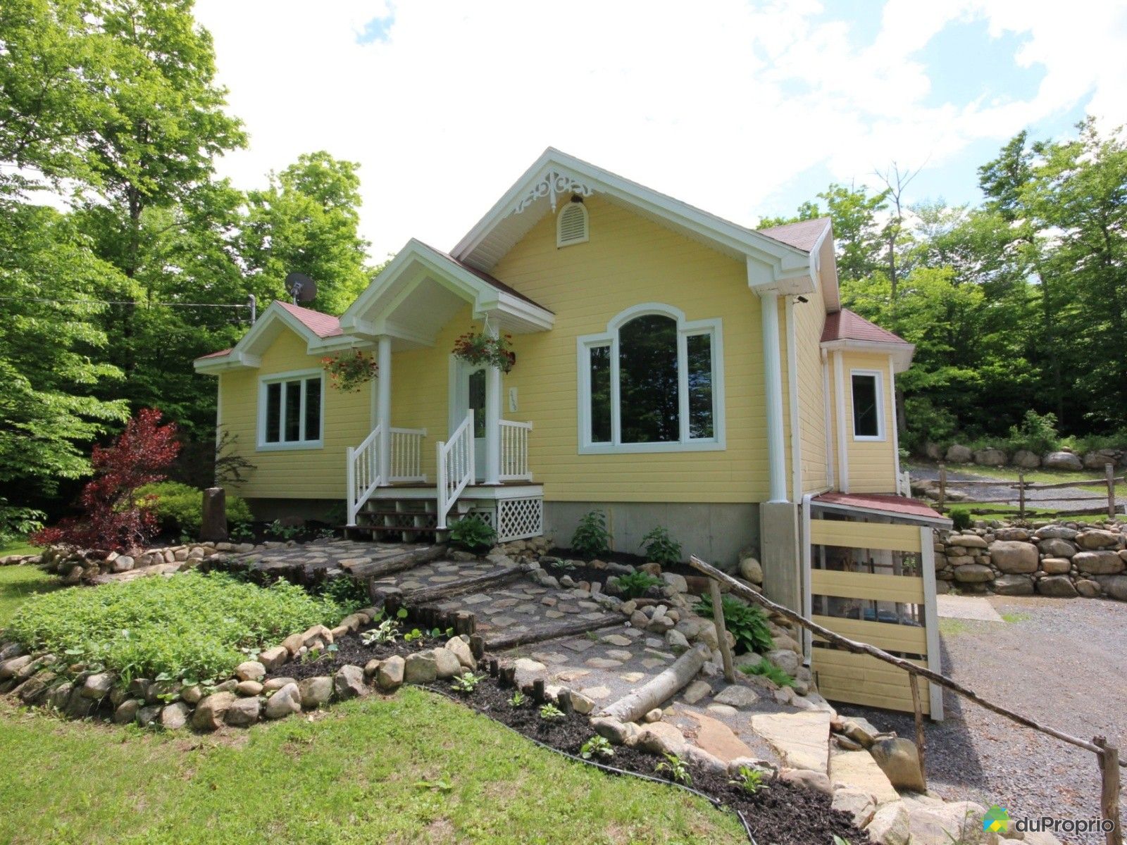 J'ai Vendu & Économisé 12 000 Bungalow StJeanDeMatha, Nᵒ 522629 DuProprio