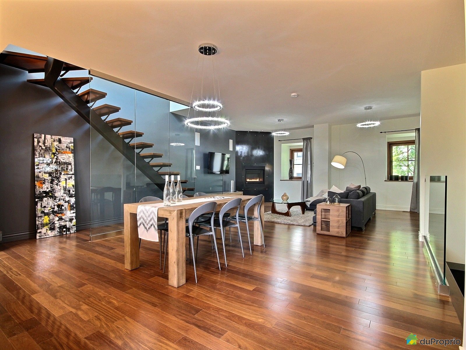 1017 Rue Saint Hubert — photo 3