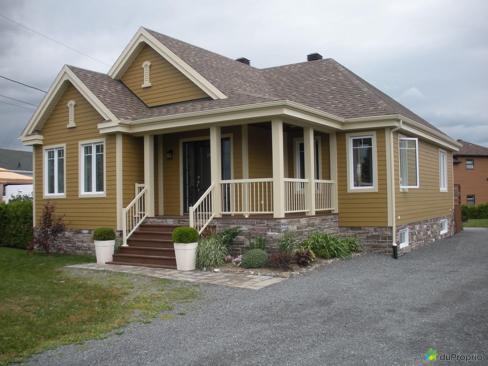 facade bungalow cabano 1600