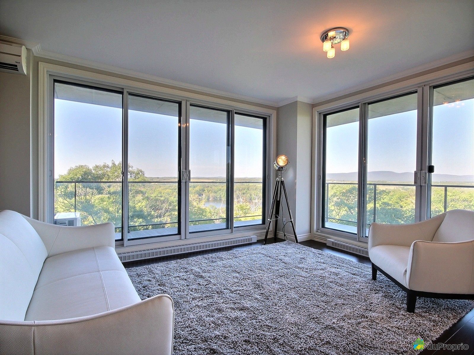 Condo à vendre StAugustinDeDesmaures 2 chambres