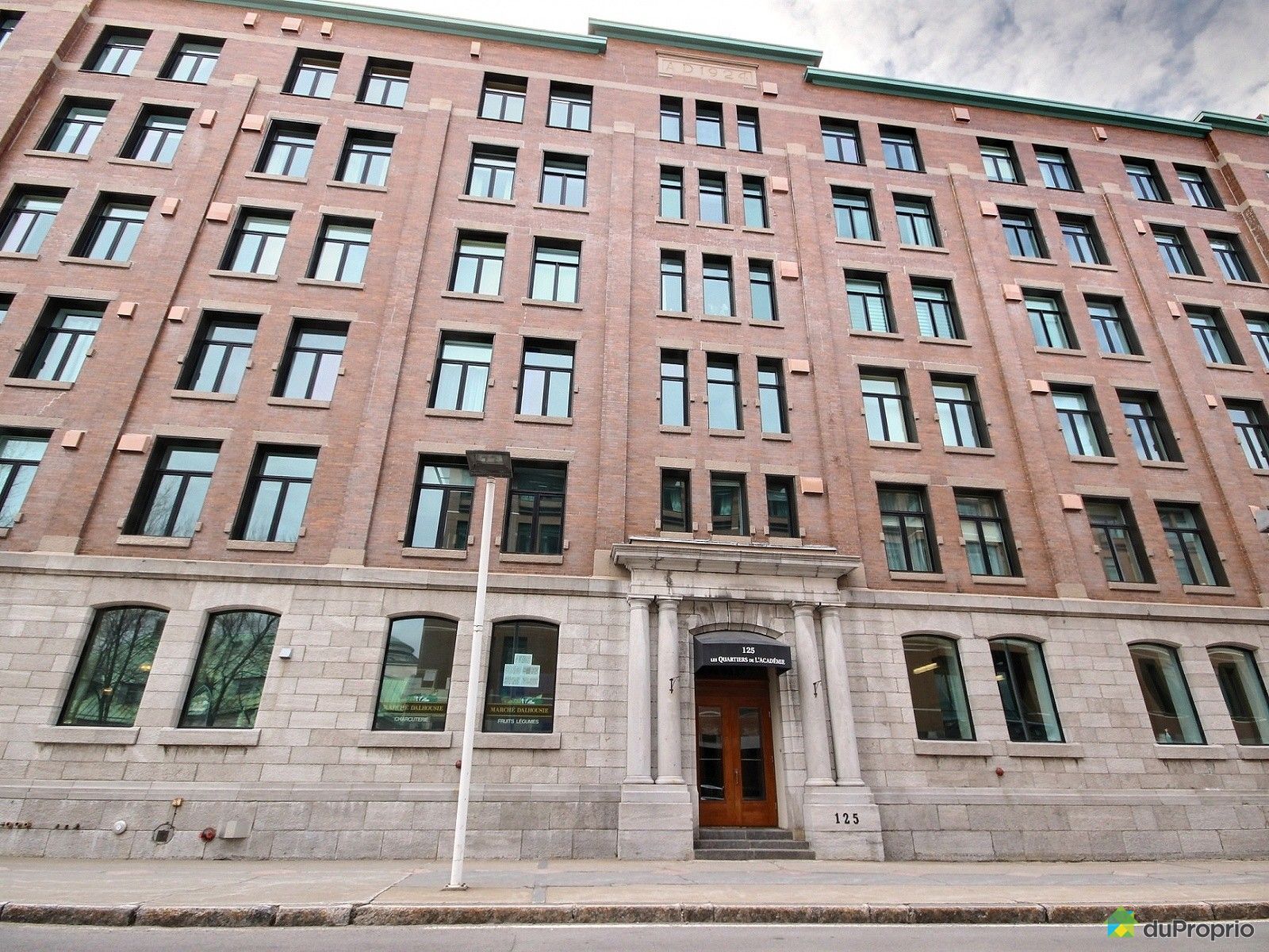 119125, rue Dalhousie, VieuxPort à vendre DuProprio