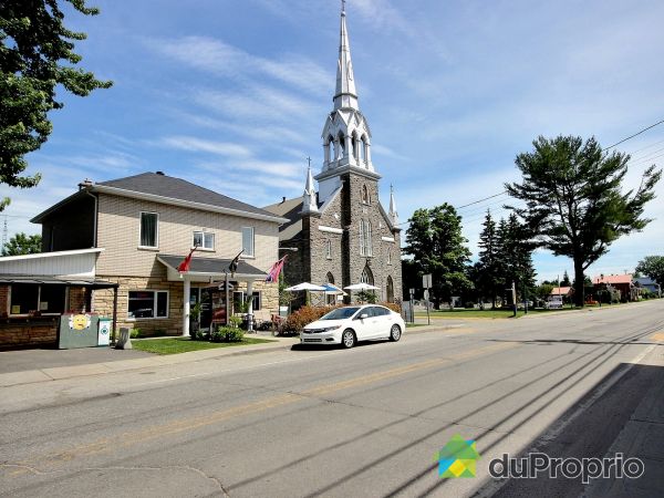 81, rue Principale, Chénéville à vendre