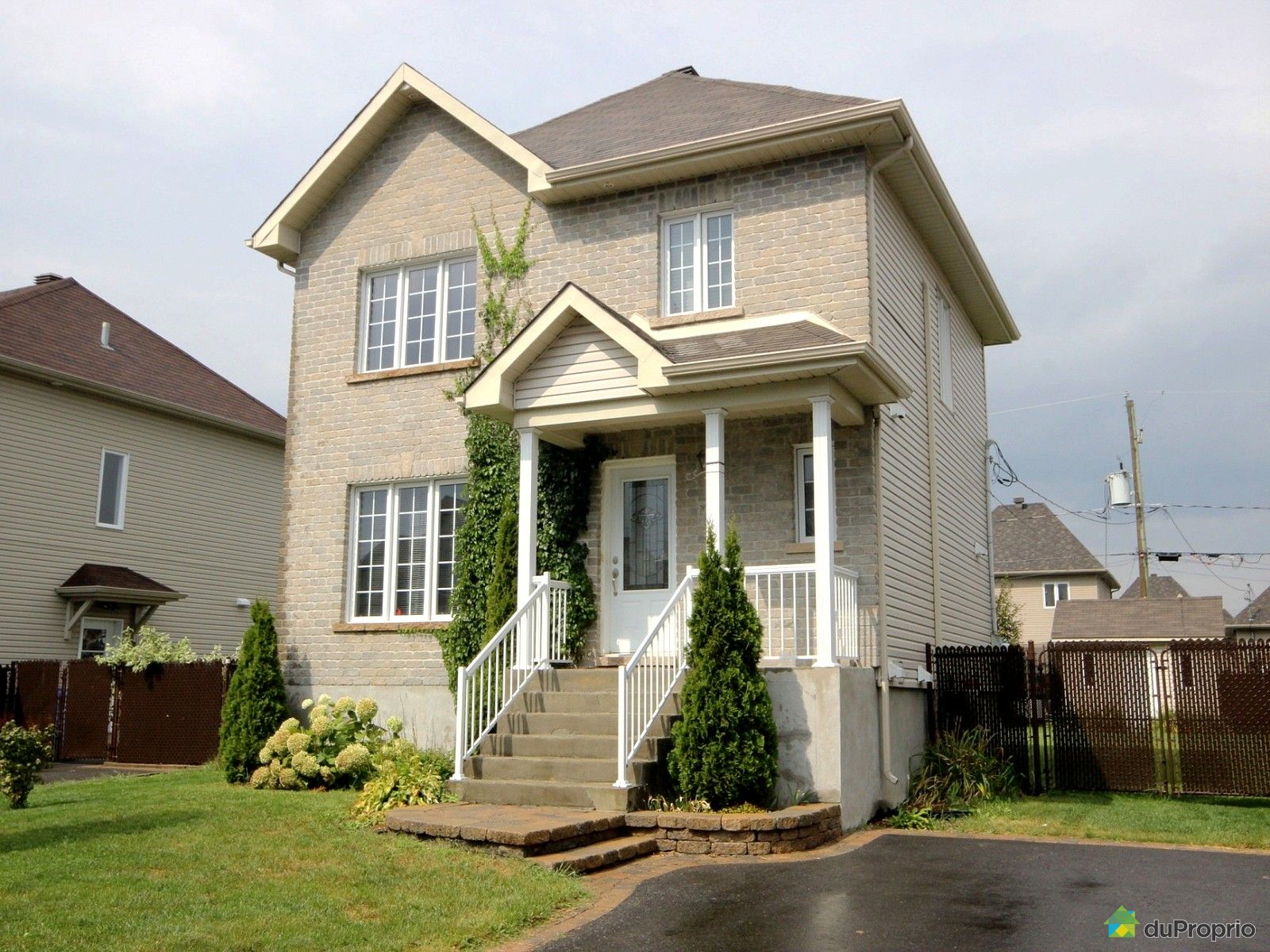 I Sold 2 Storey Chambly, Nᵒ 645388 DuProprio