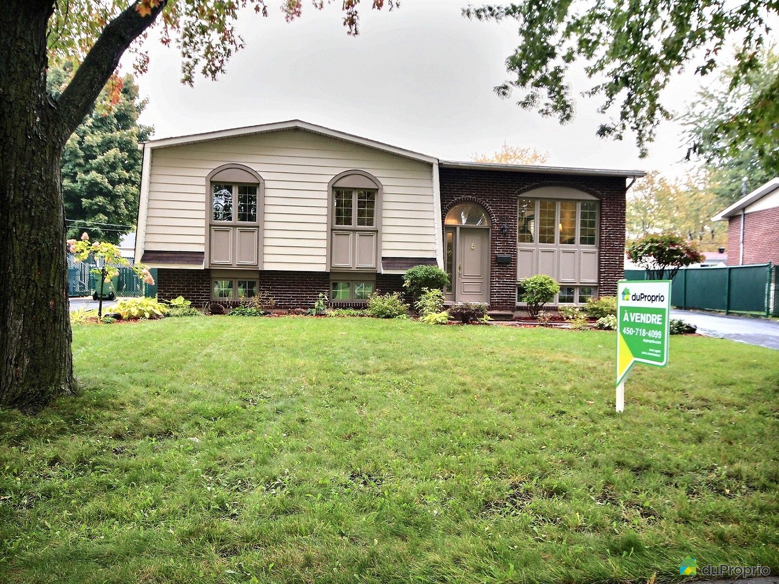 J'ai Vendu & Économisé 16 000 Bungalow Candiac, Nᵒ 630376 DuProprio