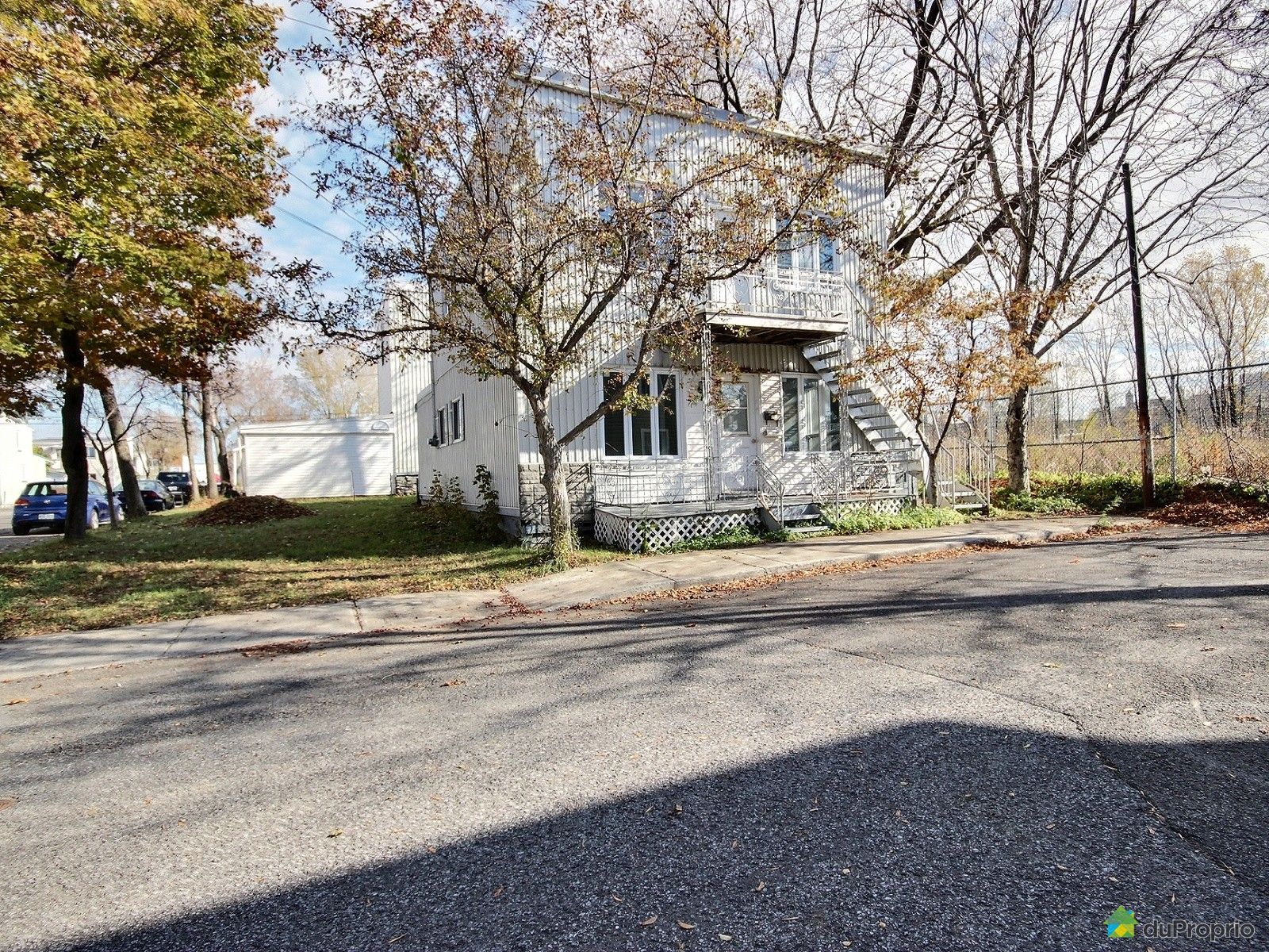 J'ai Vendu & Économisé 8 000 Duplex SaintSauveur, Nᵒ 662487