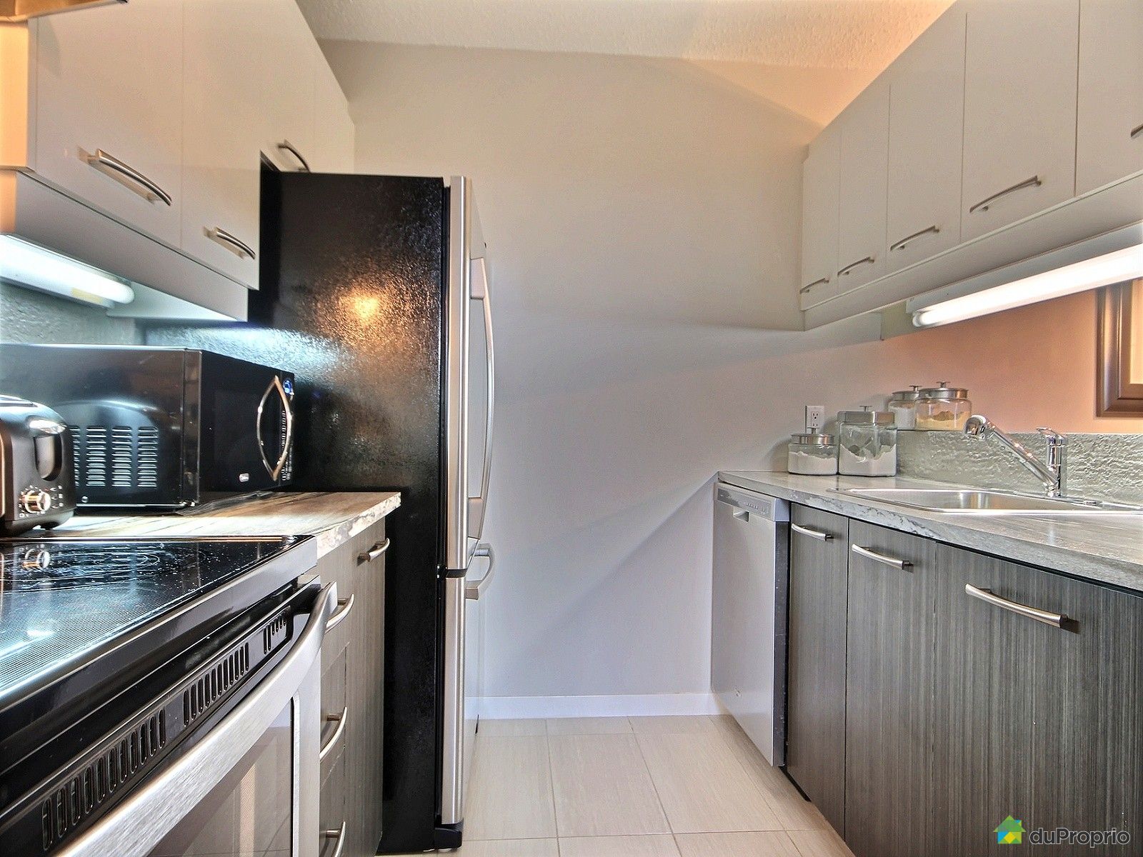 cuisinecondostefoy16005746763.jpg cuisinecondostefoy16005746763.jpg