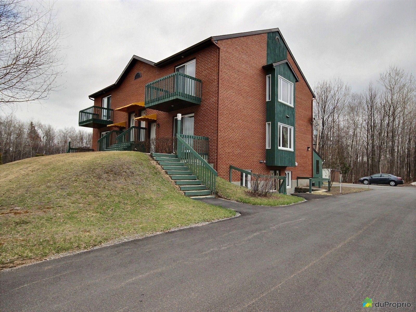 coteouest6unitesouplusdeschambault16006087419.jpg