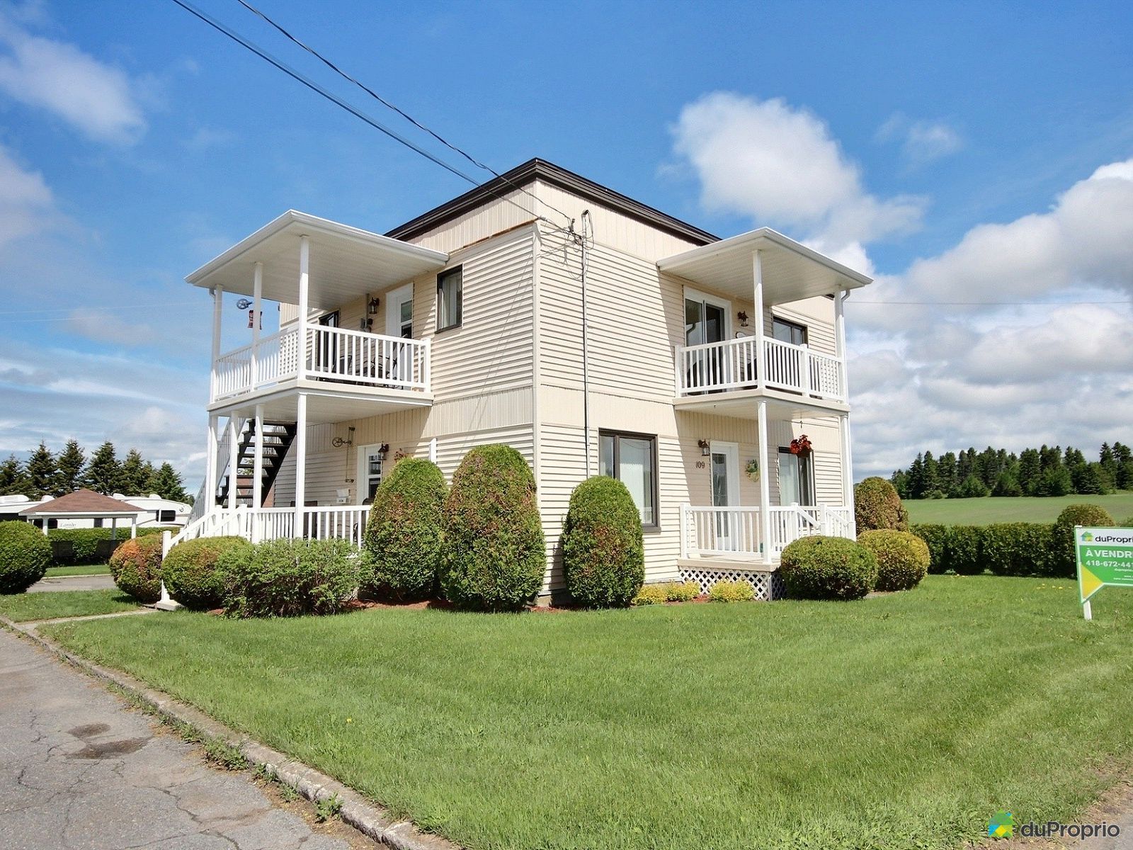 J'ai Vendu & Économisé 8 000 Duplex StCharlesDeBourget, Nᵒ