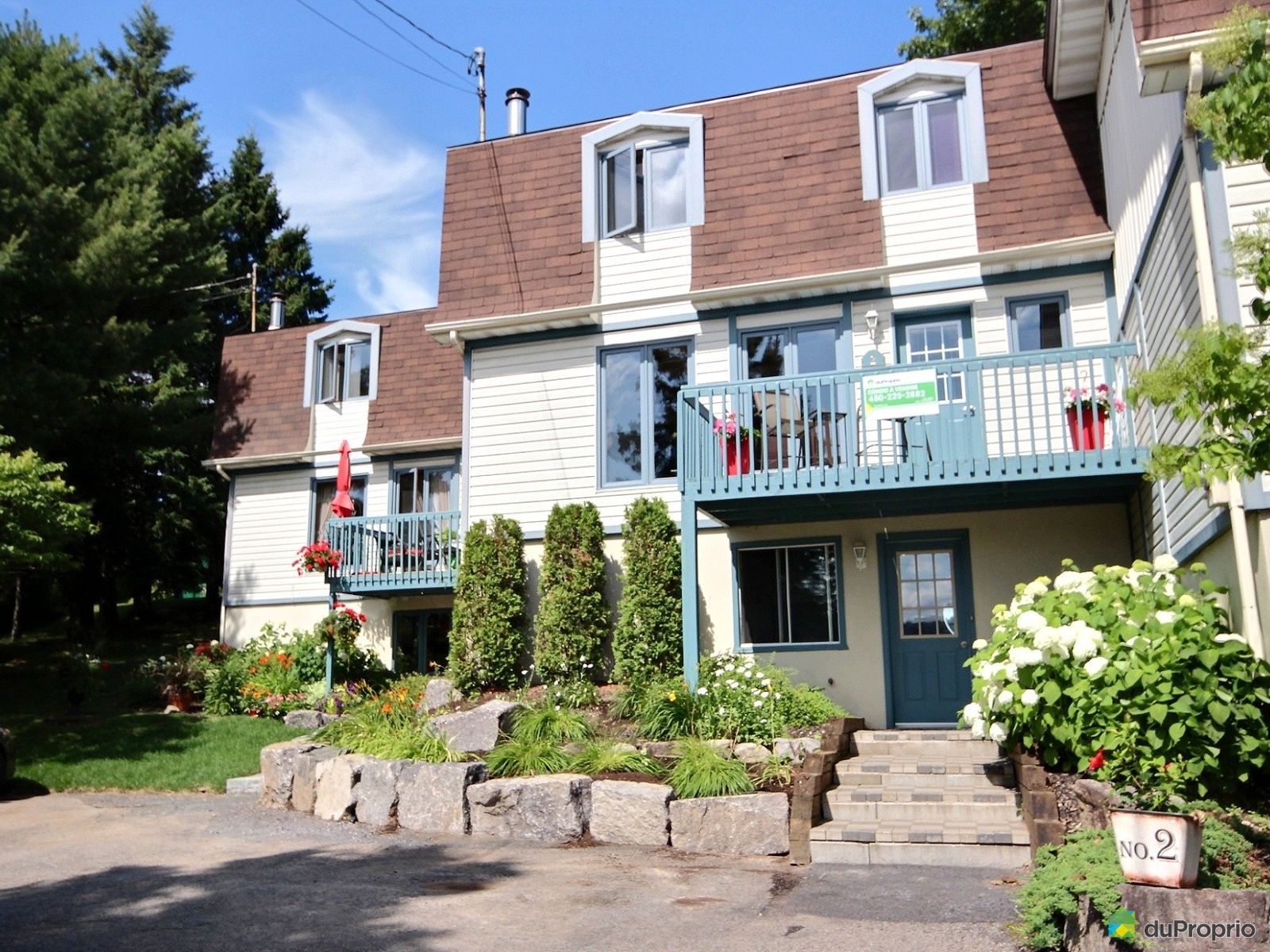 J'ai Vendu & Économisé 9 000 Condo SteAdèle, Nᵒ 702289 DuProprio