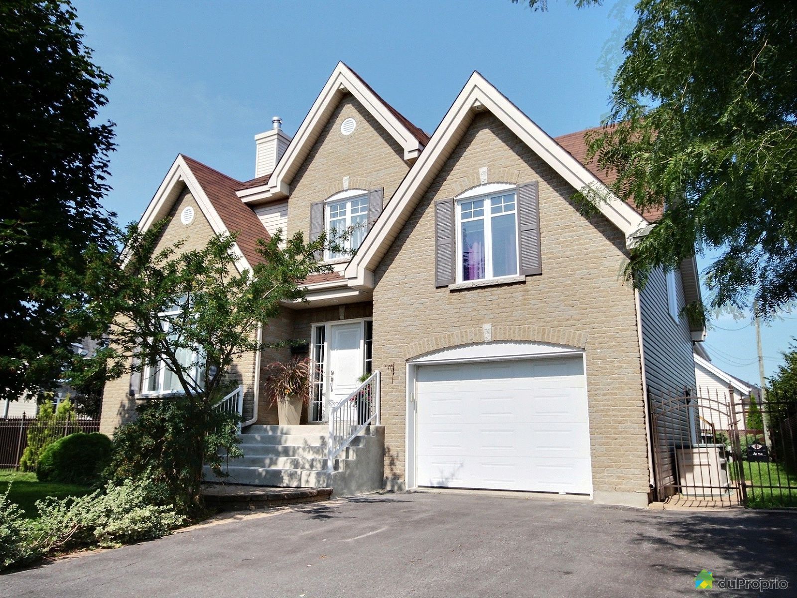 maison2etagesstejulie16006514440.jpg